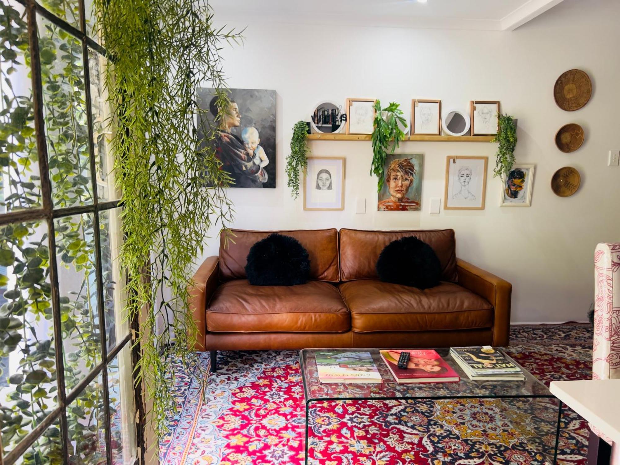 Art-Inspired Bedroom Close To Cbd موسيلباي المظهر الخارجي الصورة
