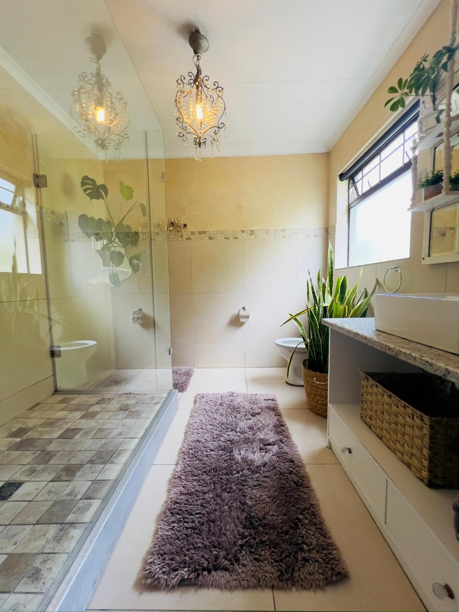 Art-Inspired Bedroom Close To Cbd موسيلباي المظهر الخارجي الصورة